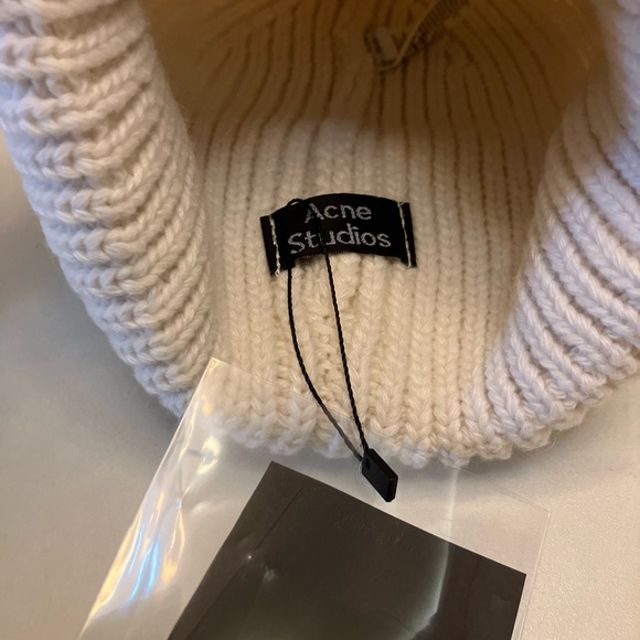 Acne Studios Beanie,White Knit Hat,Nice Decoration,OS - Picture 6 of 6